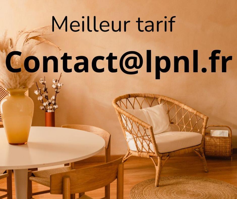 Le P'Tit Nid Des Halles Le Grand-Lemps Экстерьер фото